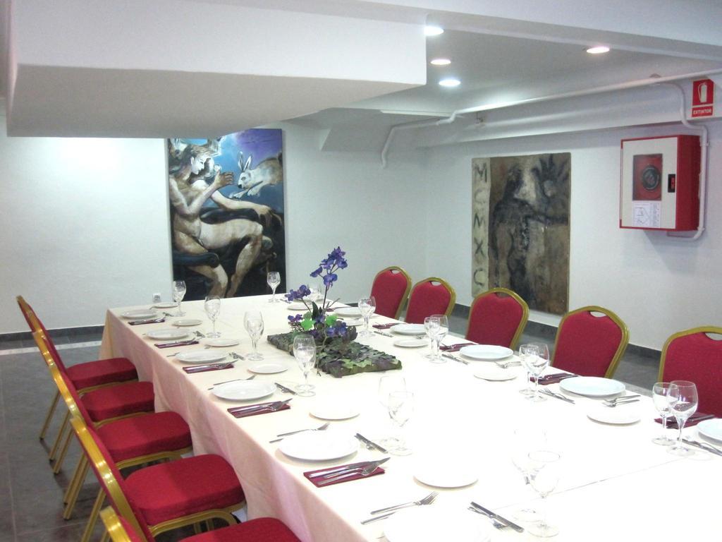 B&B Hotel Vigo Exterior photo